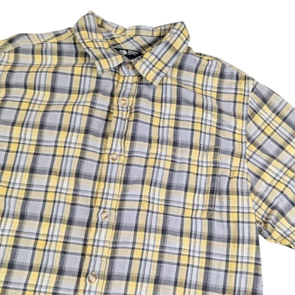 The‎ North Face Mens L Yellow Grey Plaid Cotton Short Sleeve Button Down Shirt